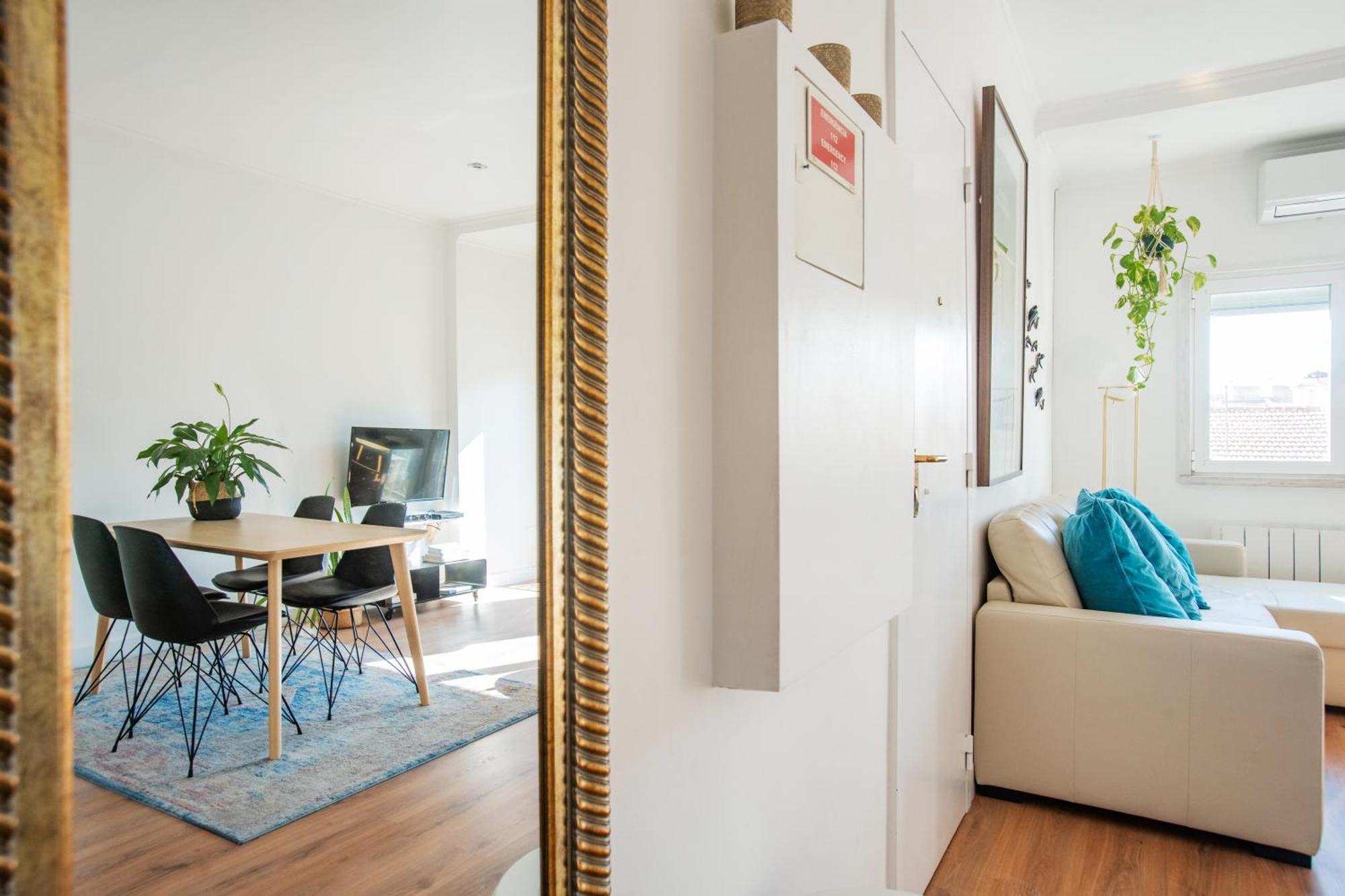 Bright Apartment In Lisboa Exteriör bild